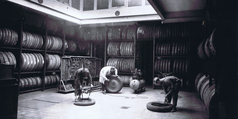 DQN - DU QUESNE tyre changers family history DU QUESNE tyre changers family history